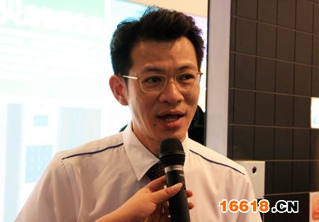 雅潔五金營銷總經理 胡永隆