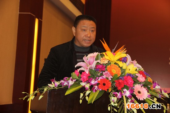 四川興事發門窗有限公司董事長、四川省門窗協會會長鄧德萬