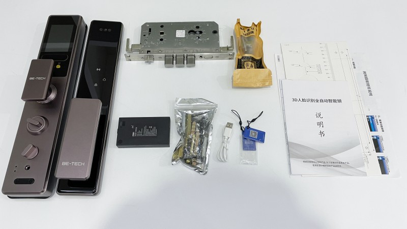 03產品及配件圖